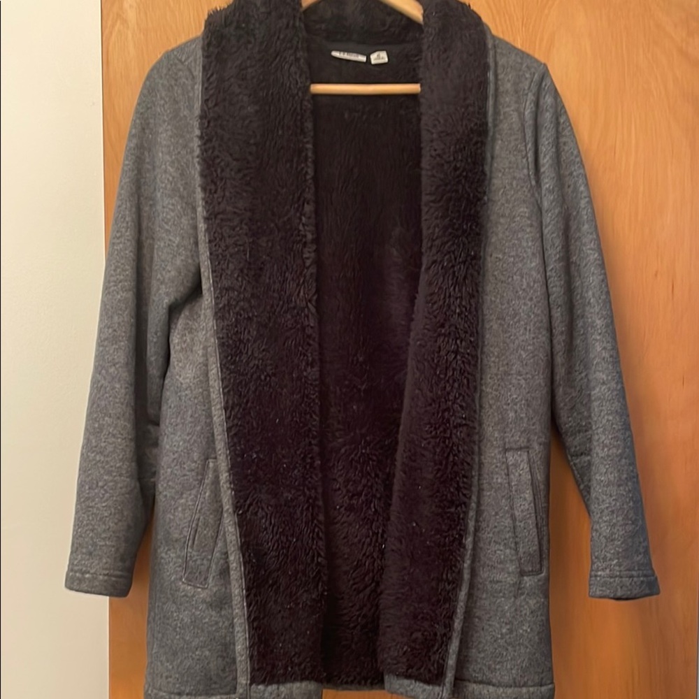 Cozy Gray and Black Open Cardigan